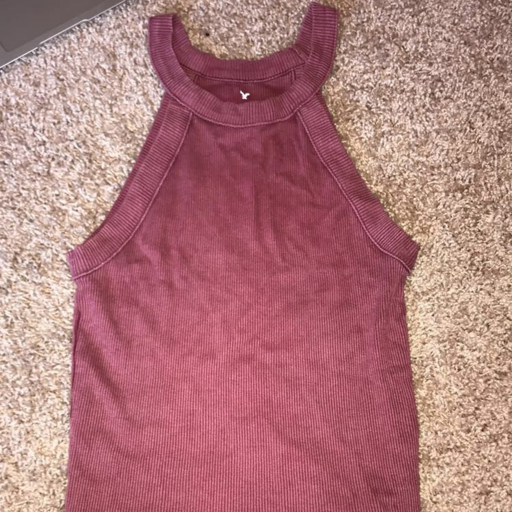 American Eagle crop top